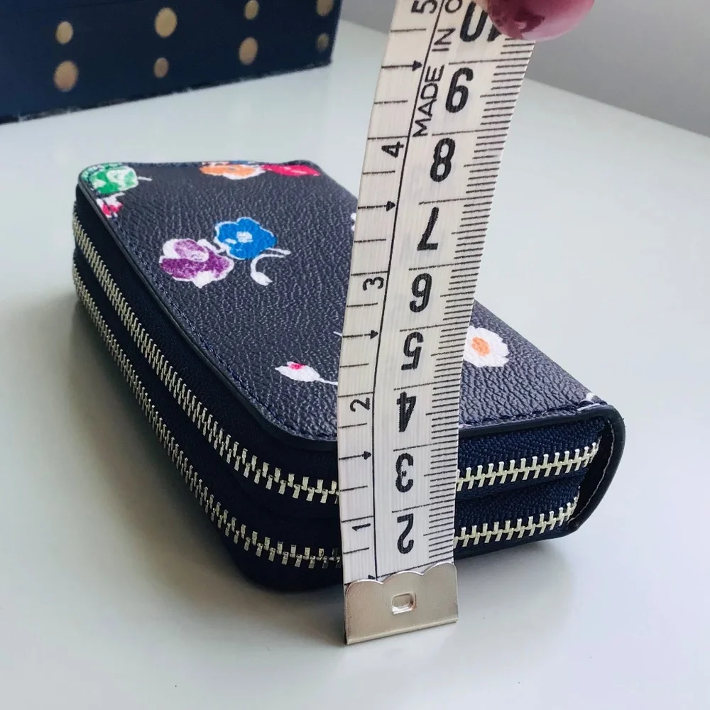 COACH small leather zip around card and coin wallet with floral pattern NWOT - Picture 10 of 10